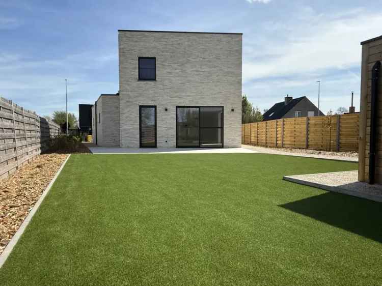 Nieuwbouw woning te huur Veerle: modern, energiezuinig en instapklaar