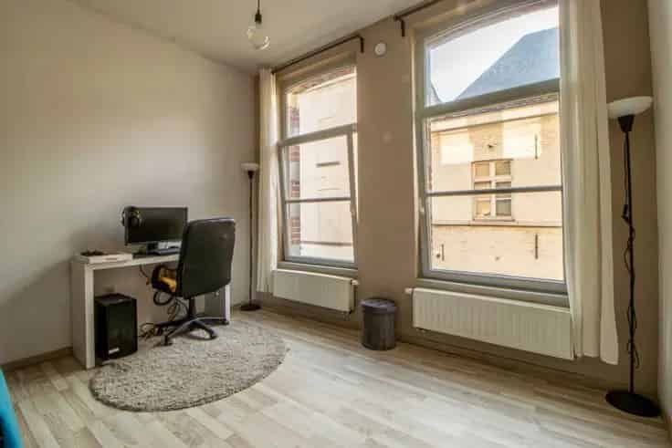 Triplex Appartement 120m2 Stadscentrum Gerenoveerd
