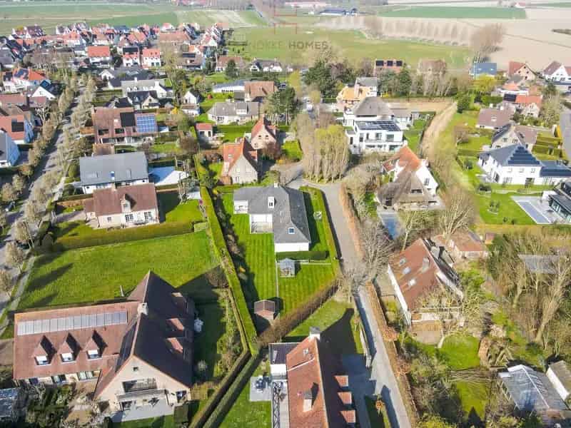 Te renoveren villa bouwgrond Westkapelle 1136m²