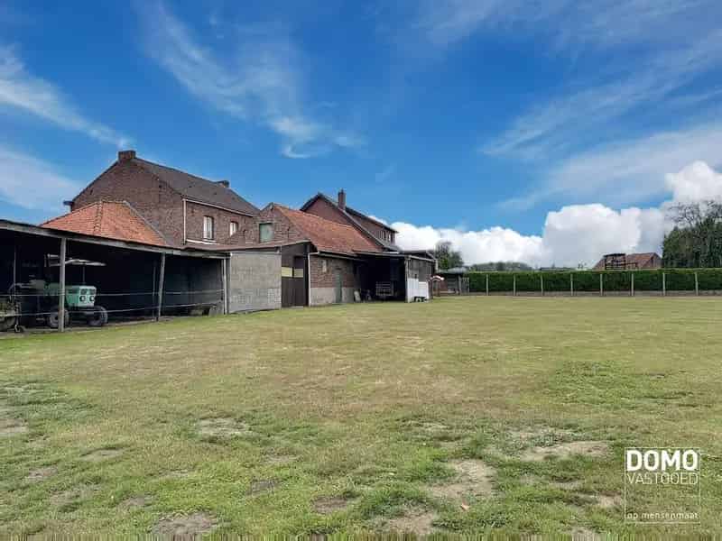 Bouwgrond Well: Rustig Gelegen met Prachtig Groen Uitzicht
