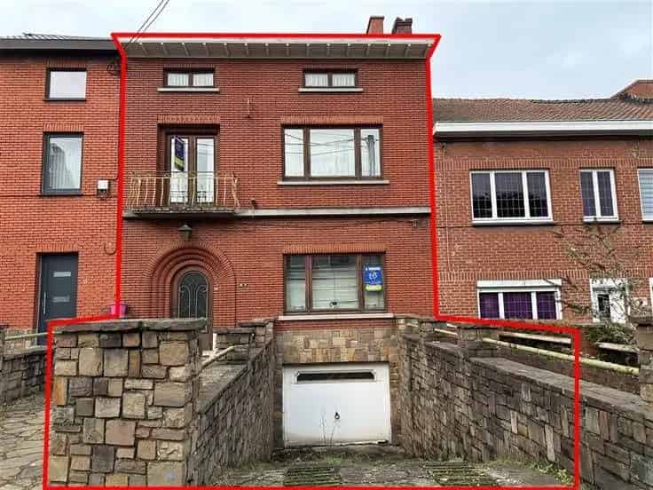 Appartementenblok Te Koop Gilly 250m2