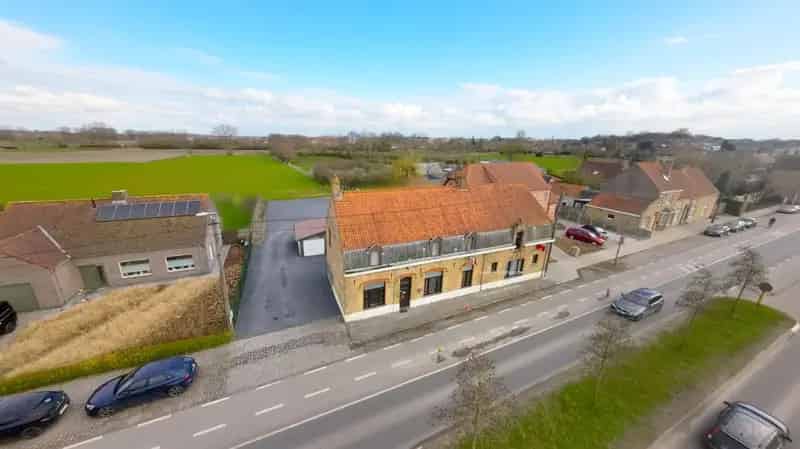 Handelspand 3 Slaapkamers Diksmuide Cafe Te Koop