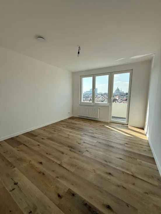 Appartement te Koop Schaerbeek 74m2 2 slaapkamers Balkon