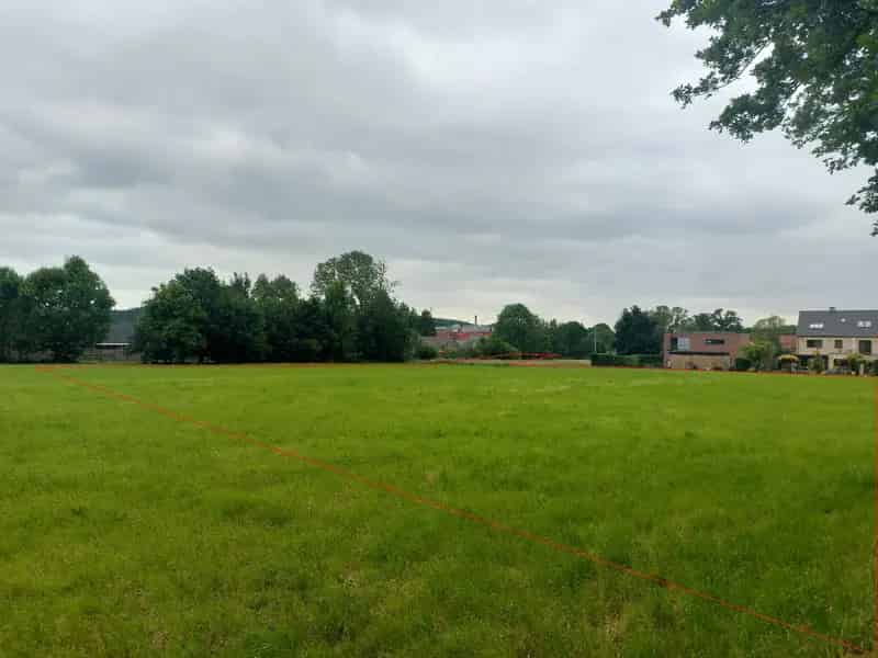 Bouwgrond met Weiland te Koop