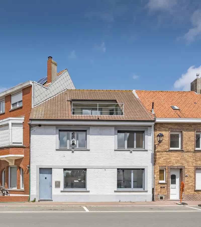 Huis te Huur Heist Centrum: Instapklare Woning met Terras