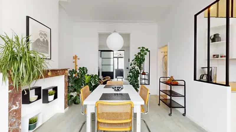 
                                                                    Appartementsblok
                                                                         te koop te Schaerbeek
                                                                