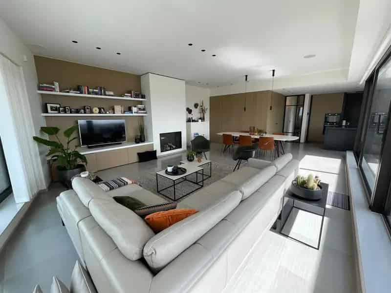Penthouse te koop: Luxueus appartement met 2 terrassen en fenomenaal uitzicht