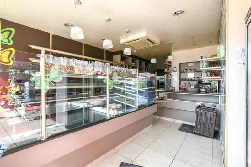 Handelspand te koop De Haan - Winkelruimte en Woonhuis