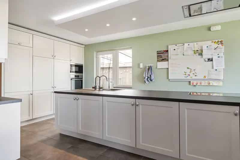 Huis te koop Herne: 5 slaapkamers, loods, prachtig zicht