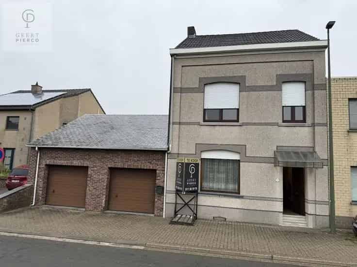 Huis Te Koop Neerwinden: Moderne Woning met Ruime Tuin en Garage