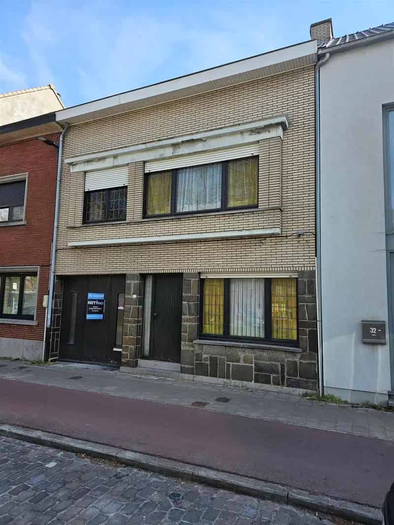 Huis te huur 3 slaapkamers grote tuin te renoveren