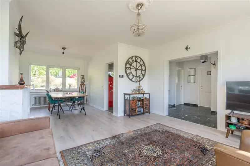 Gerenoveerde Bungalow te Huur - Groene Wijk