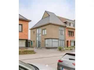 Huis te koop Sint Niklaas 4 slaapkamers grote tuin