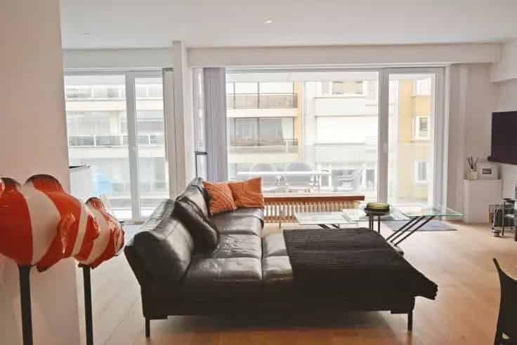 Appartement Te Koop Zeedijk  Gerenoveerd Zeezicht Zonneterras