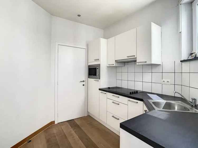 Gerenoveerd 1 Slaapkamer Appartement Leuven