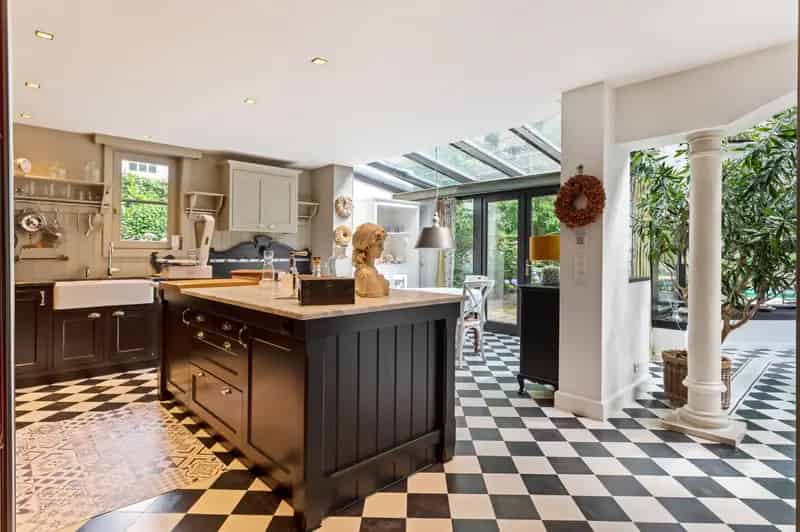 Charmante Villa Met Zwembad Te Koop