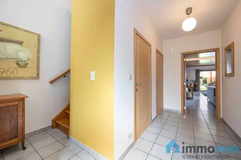 Woning met 4 slaapkamers en tuin