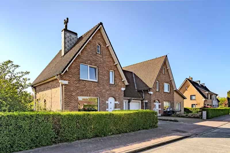Huis te huur Zandvoorde 3 slaapkamers zonnige tuin