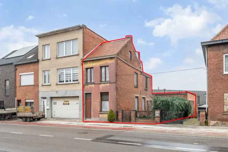 Te koop huis op te knappen in Mechelen met veel mogelijkheden