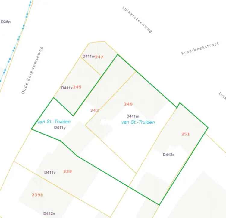 Bouwgrond te koop in Sint-Truiden met meerdere panden en ruimte