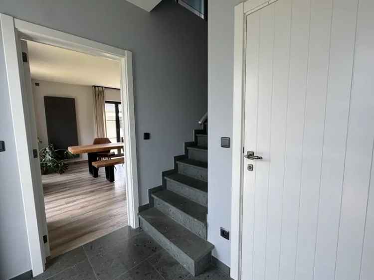Prachtige villa met 4 slaapkamers