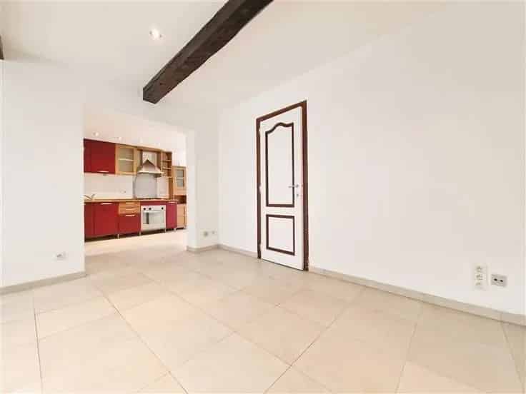 Huis Te Koop Braine l Alleud 70m² 2 slaapkamers gerenoveerd