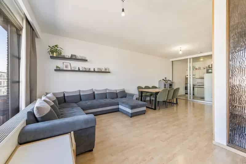 Appartement te koop Zwijndrecht 2 slaapkamers terras garagebox