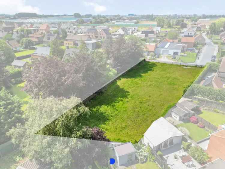 Te koop bouwgrond met een oppervlakte van 1625 m²