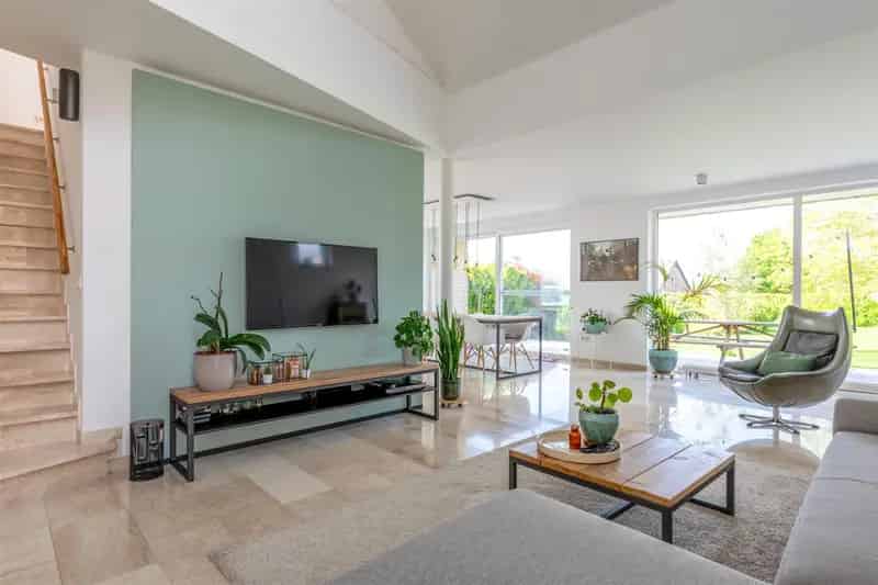 Huis te huur Riemst: Lichtrijk 3 slaapkamers tuin garage