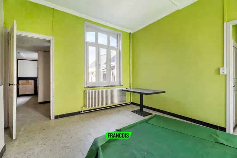 Klooster te renoveren te Proven 260m2