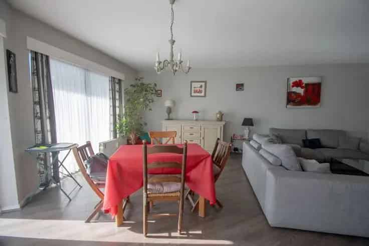 Appartement te Koop Molenbeek 3 Slaapkamers 2 Terrassen