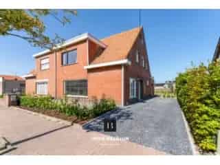 Huis te Koop De Haan Ruime Nabij Strand Gerenoveerd