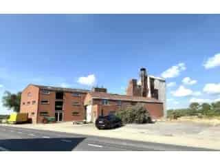 Huis Gemengd Gebruik te Koop Hooglede Atelier Opslag Kantoor Loft