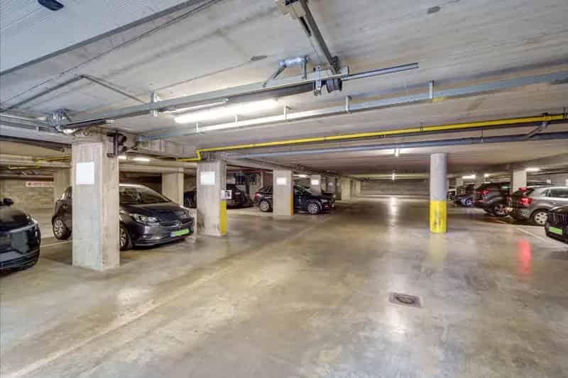 Garage te koop