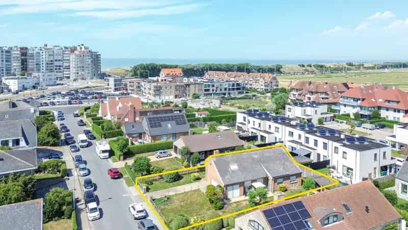 Ruime gezinswoning te koop nabij zee Wenduine