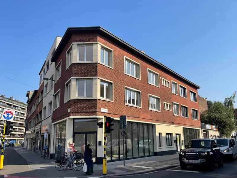 Huis te huur: Gerenoveerde Opbrengsteigendom