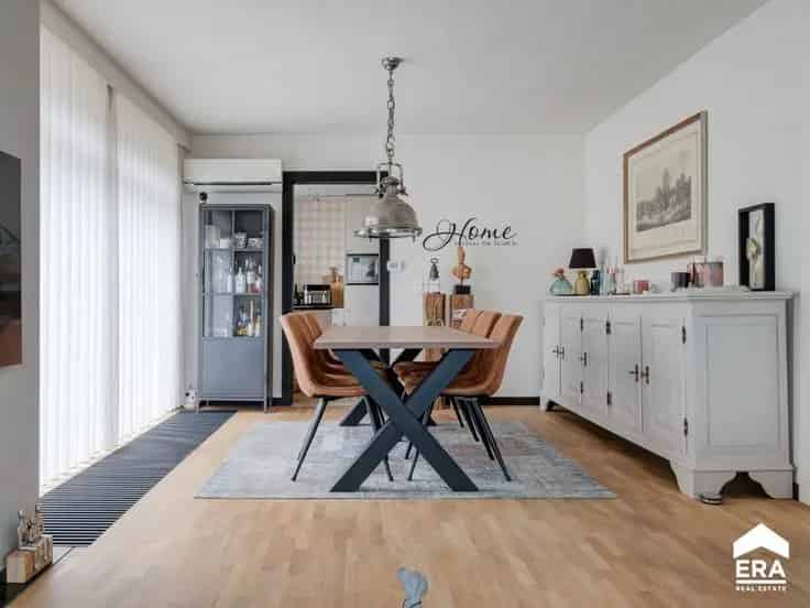Gelijkvloerse woning te Genk 3 slaapkamers instapklaar