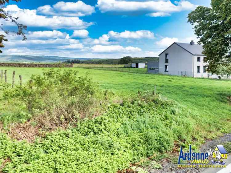 Te huur grond in La Roche-en-Ardenne met pittoreske omgeving