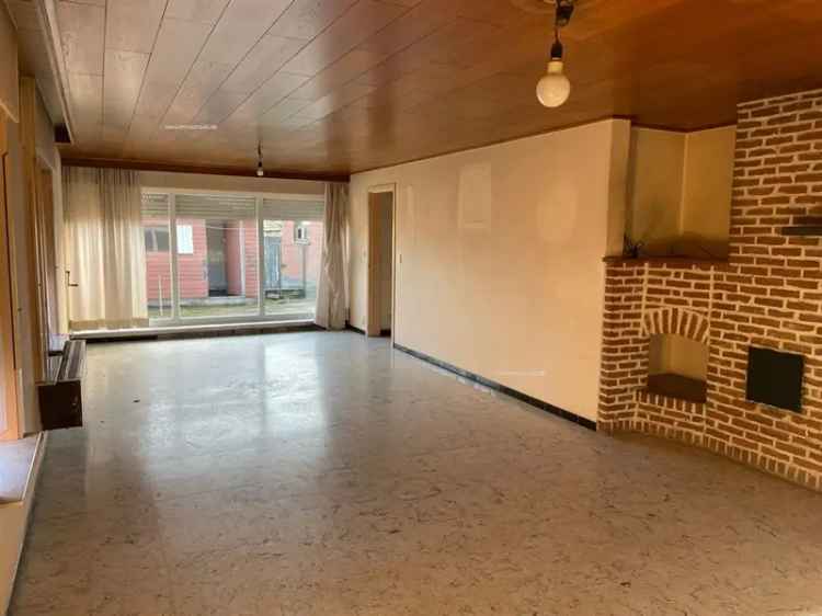 Woning met magazijn te koop Moorslede