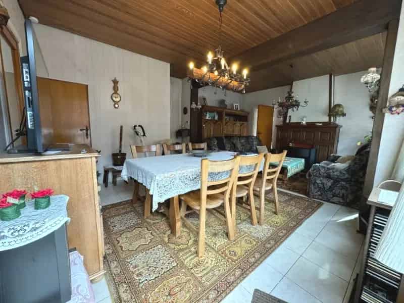 Te renoveren stadswoning 3 4 slaapkamers garage