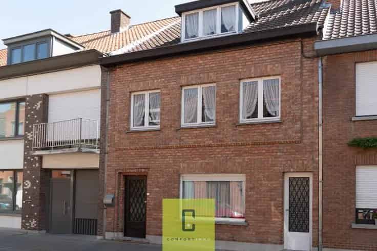 Huis Te Koop Assebroek 4 slaapkamers Tuin Terras 176m2