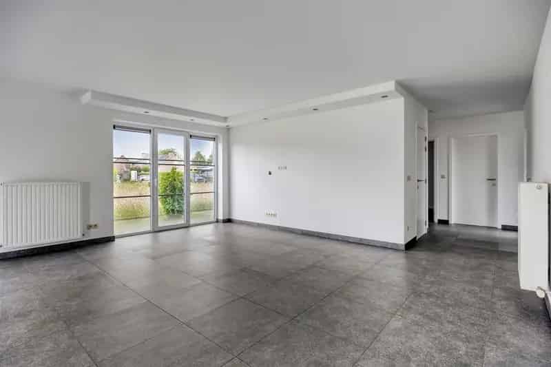 Appartement te koop Opitter 2 slaapkamers tuin