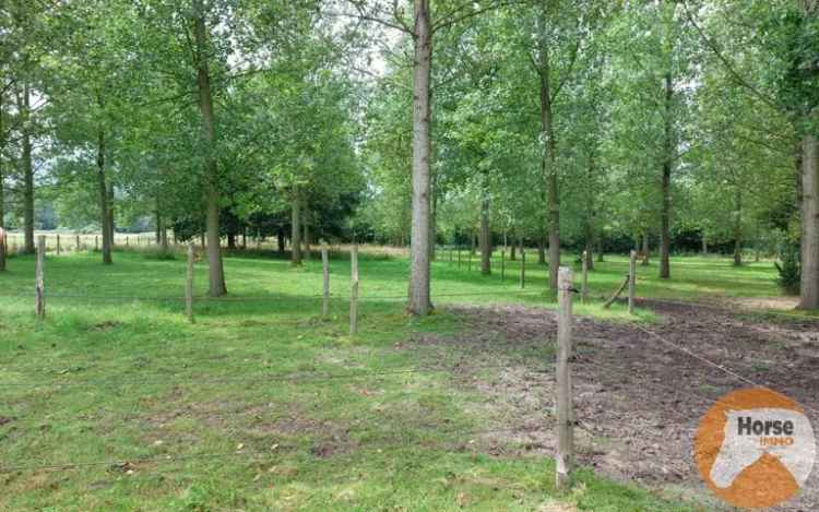 Te koop landhuis Rummen met charmante locatie en grote tuin