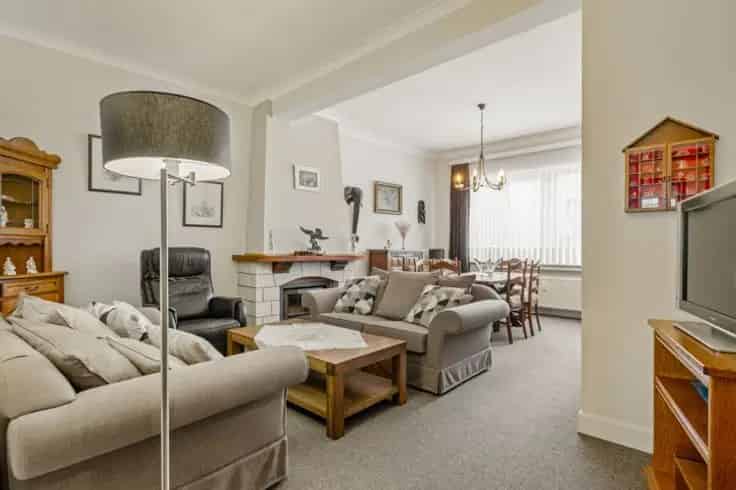 Gelijkvloers Appartement Te Koop Laken 2 Slaapkamers Tuin