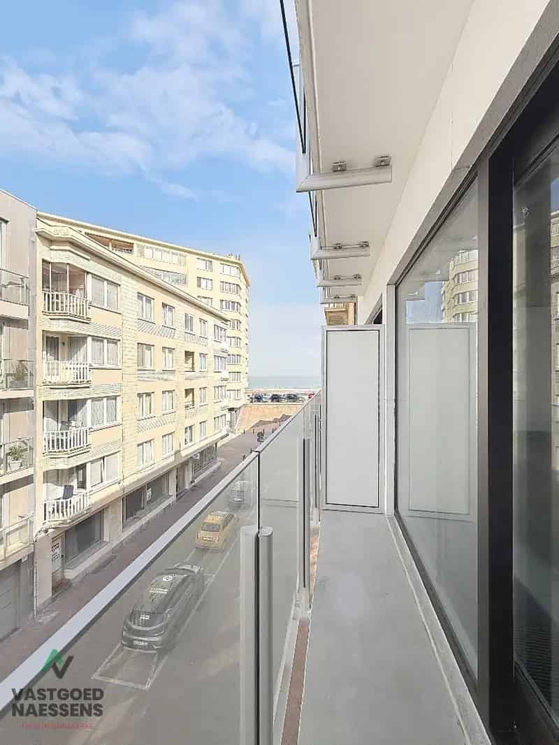 Appartement te koop: Instapklare studio nabij zeedijk