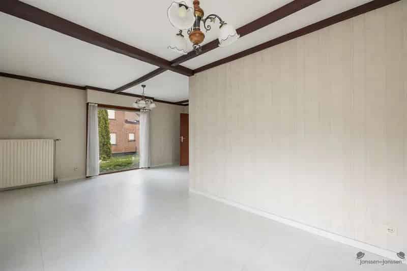 Charmante woning 2 slaapkamers garage Rotselaar