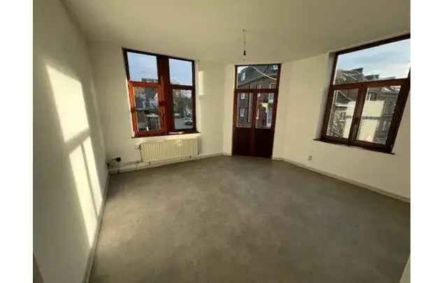 Huur 1 slaapkamer appartement van 45 m² in Namur