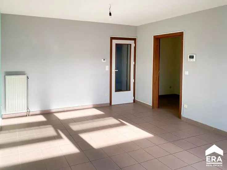 Te koop gezellig appartement in Beringen met lichtinval