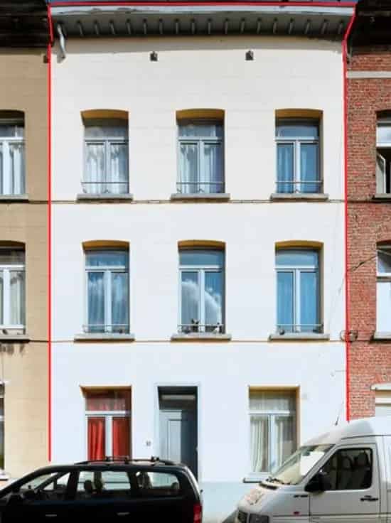 Huis Te Koop 4 Slaapkamers Nabij Centrum