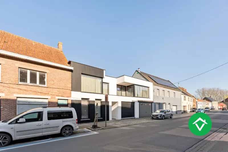 Gelijkvloersappartement te Leke 2 slaapkamers Garage Tuin